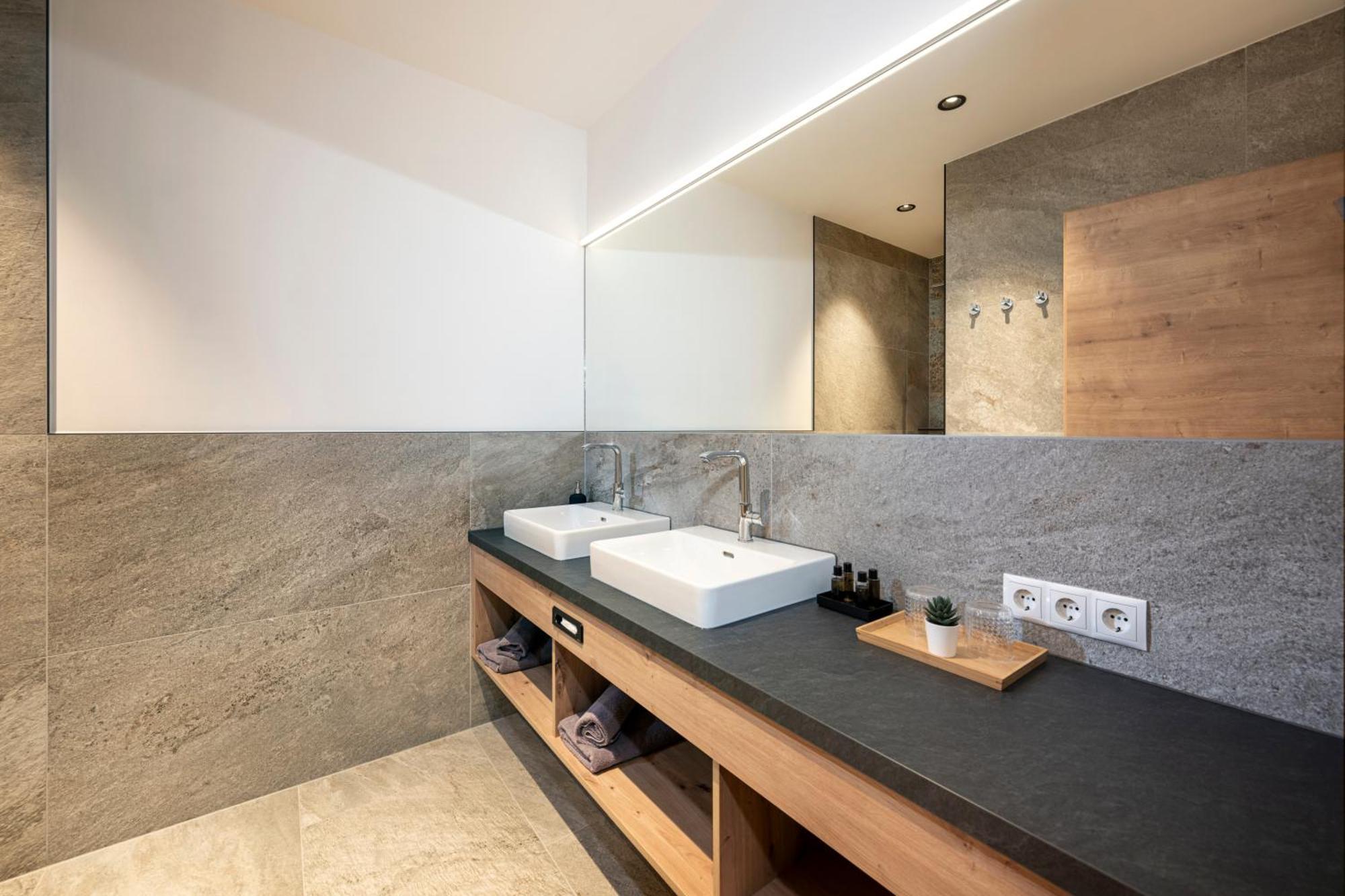 Hotel Gasthof Brueggler Радщат Екстериор снимка