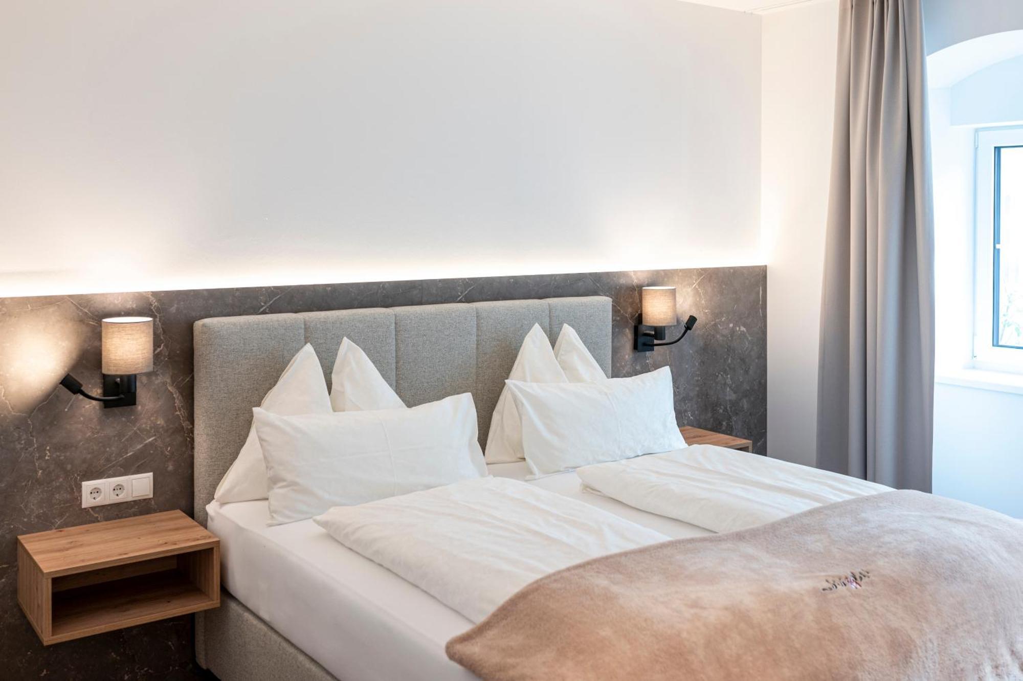 Hotel Gasthof Brueggler Радщат Екстериор снимка