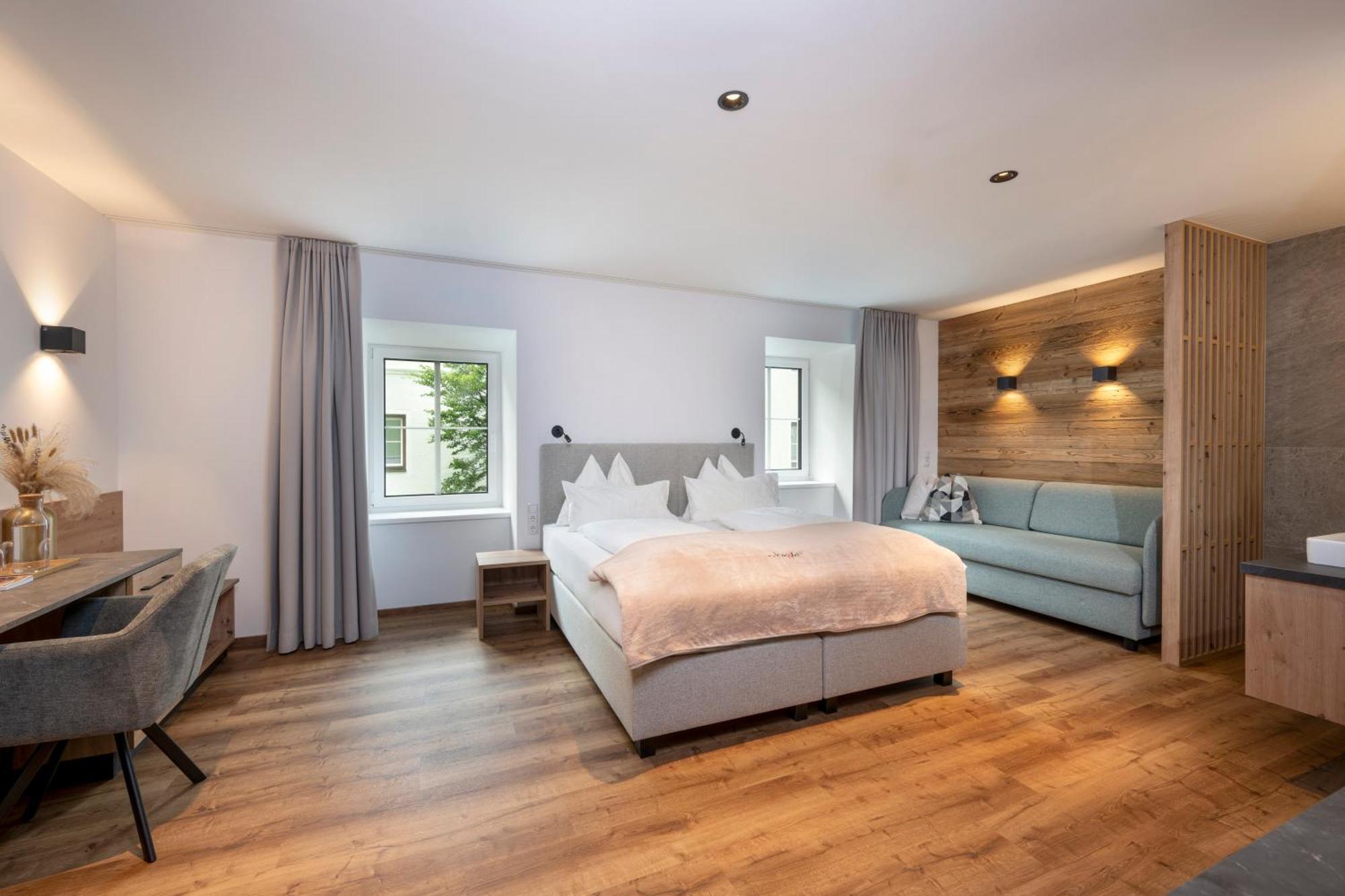 Hotel Gasthof Brueggler Радщат Екстериор снимка
